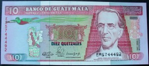 10 quetzales bill