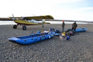 We are dropped on a bar on the Itkillik River